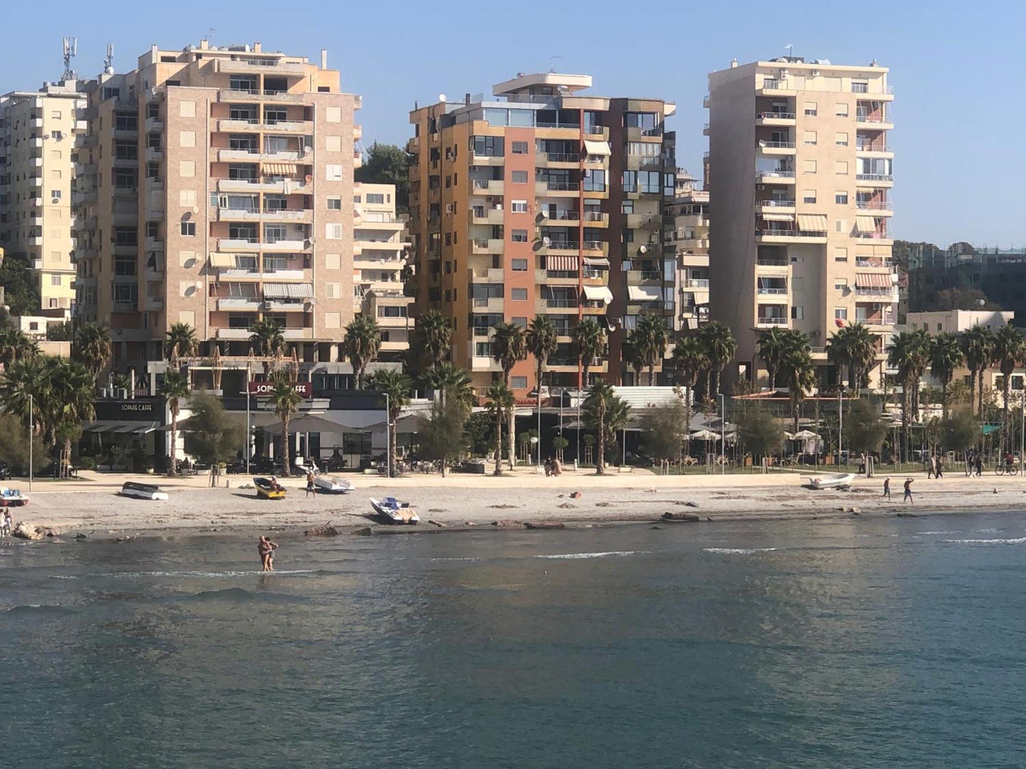 Vollga Four Seasons Apartment ดูร์เรส ภายนอก รูปภาพ